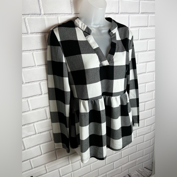 SHEIN Black and White Plaid Long Sleeve Top/size s - Picture 5 of 8